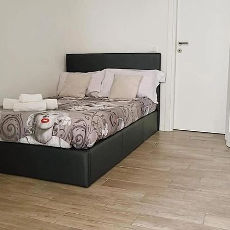 ᗰiki ᕼouտᗴ 2 Apartment Флоренция Екстериор снимка